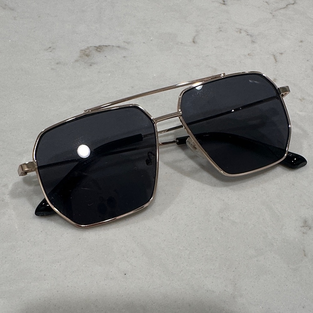 Stylish Gold and Black Sunglasses
